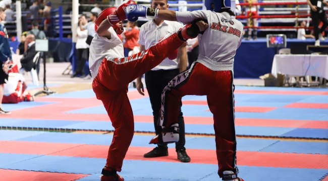  Kick Boks şampiyonası başladı