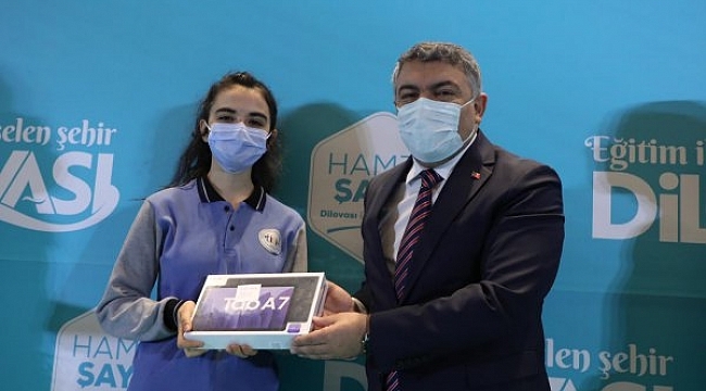 Dilovası'nda eğitime destek, meyvelerini vermeye başladı