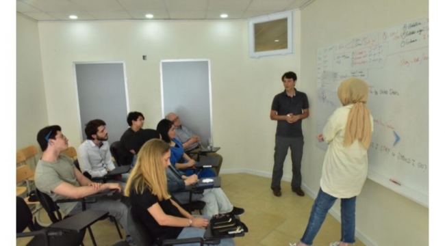 Darıca, 'Altınok Dil Kursu' hizmete girdi
