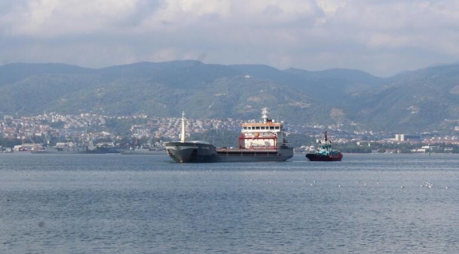 Ukrayna'dan gelen mısır yüklü gemi Kocaeli'ye ulaştı