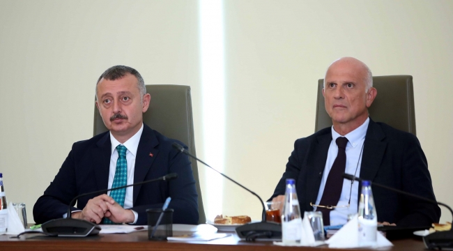 Büyükakın: Ülkeleri ve şehirleri yükselten ticari işbirlikleridir