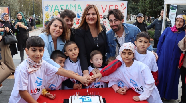 İzmit Belediyesi, LÖSEV ile yaşama el verdi 