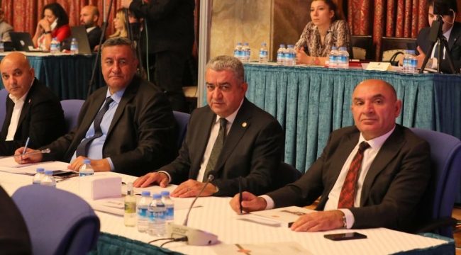 Tarhan; AKP, 2023 Vaatlerinde sınıfta kaldı