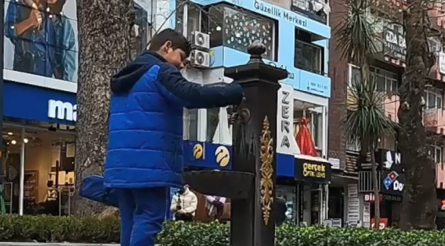 Büyükşehir'den dikkat çeken sosyal deney; ''Merhaba ben su''
