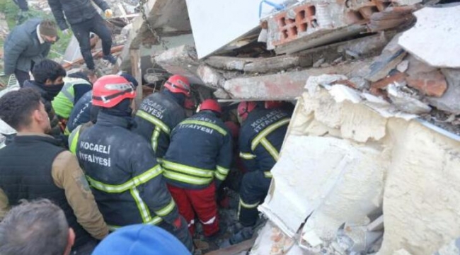 17 Ağustos'u yaşayan Kocaeli, deprem bölgesi için seferber oldu; ekipler 82 kişiyi kurtardı