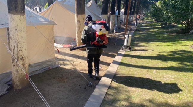 Büyükşehir, deprem bölgesinde salgın riskine karşı önlem alıyor