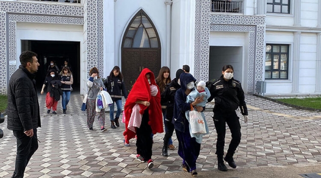 8 milyon liralık hırsızlık yapan 'Altın Kızlar' çetesine operasyon: 41 gözaltı