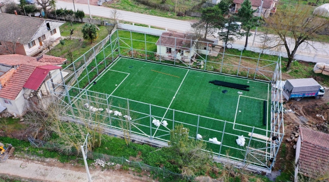 Büyükşehir, köylere futbol sahası kazandırıyor