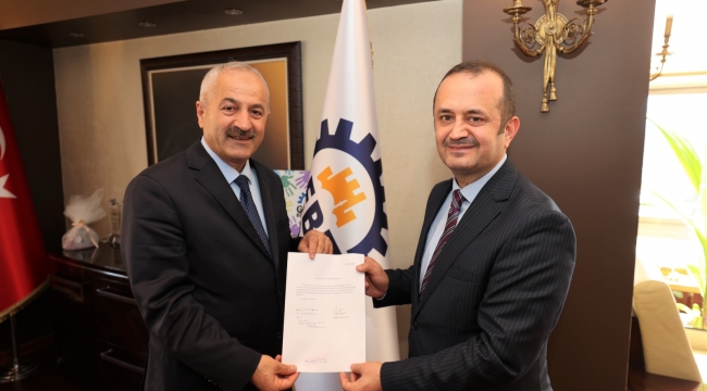 Yaşar Çakmak Meclis Üyeliği'nden istifa etti