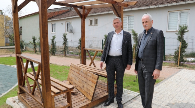 Açılışı yapılmadan tahrip edilen park için muhtarlardan tepki