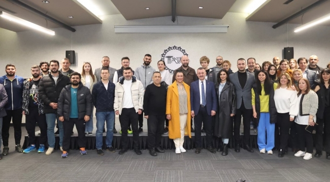Büyükakın: Sporda akademik aklı çok iyi kullanmalıyız