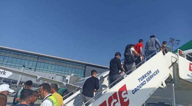 Kocaeli'de 29 düzensiz göçmen sınır dışı edildi