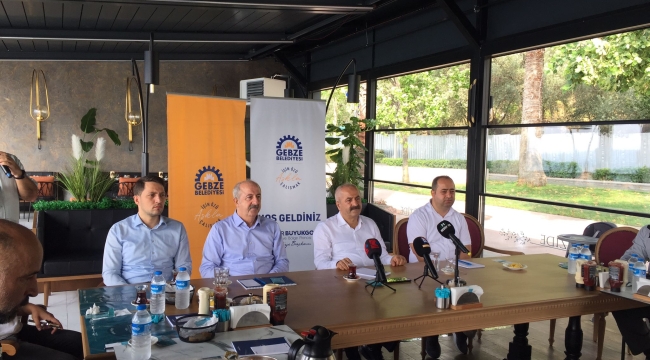 Başkan Büyükgöz, yeni restaurantta basın mensuplarını ağırladı