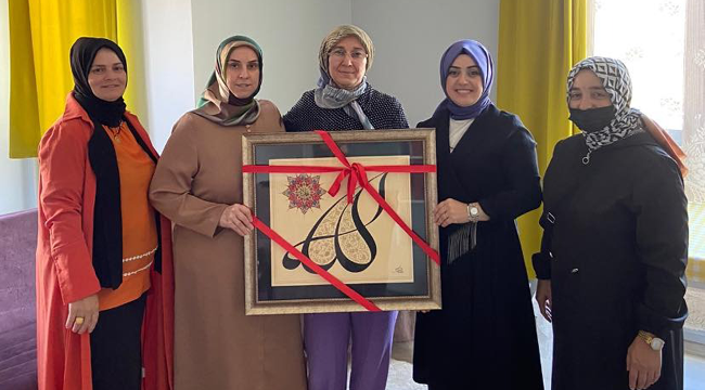 AK Parti Darıca Kadın Kolları'ndan 'Hoş Geldin Komşum' projesi