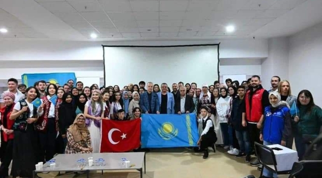 Kocaeli Üniversitesi'nde Kazakistan günü