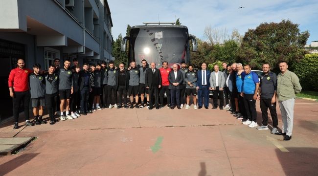 Başkan Bıyık'tan Darıca G.B'li futbolculara moral ziyareti