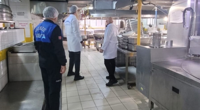 Gebze'de yemek tesisleri denetleniyor