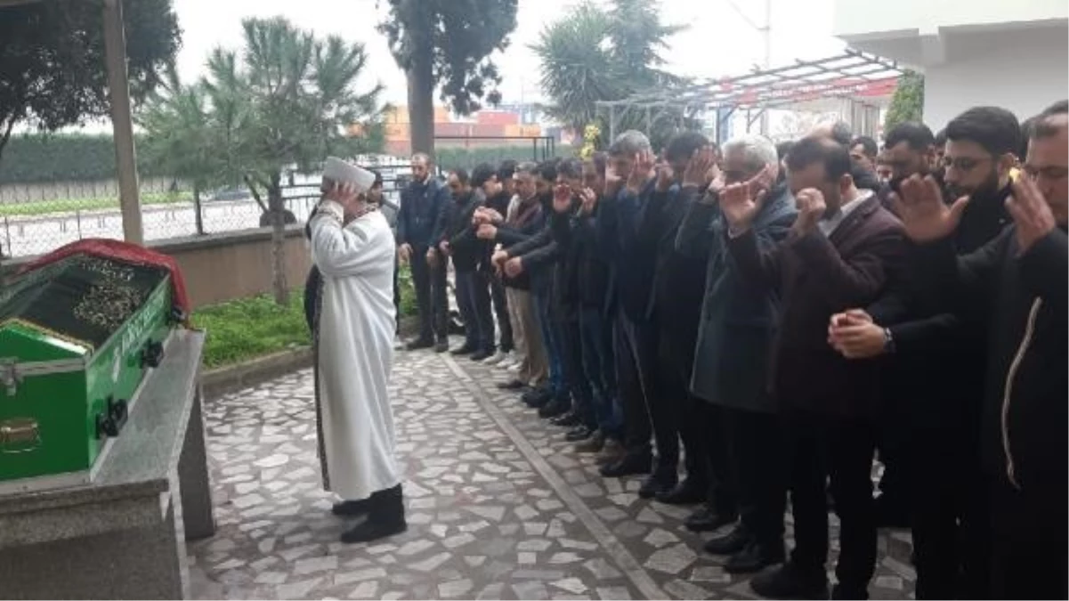 Kaza sonucu hayatını kaybeden Nuriye Biricik toprağa verildi