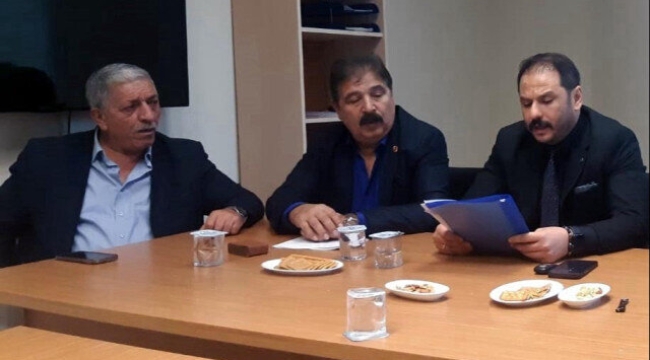 Körfez Belediyesi'nin İYİ Partili 3 meclis üyesi partilerinden istifa etti
