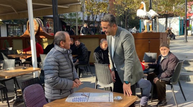 Yakup Törk, Çınaraltı Meydanı'nda esnaflar ve vatandaşlarla buluştu