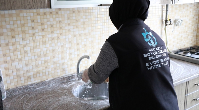 Büyükşehir evde bakımla gönüllere girdi
