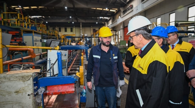 Vali Yavuz, Darıca SARKUYSAN Fabrikasını ziyaret etti