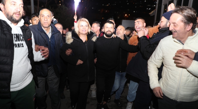 Başkan Hürriyet'e Yenidoğan'da ve Serdar'da sevgi seli