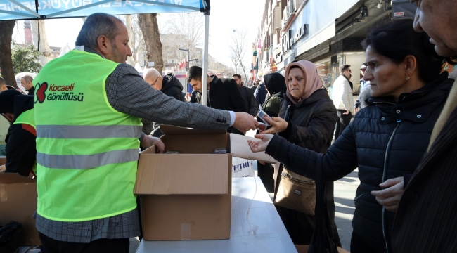 Büyükşehir'den Miraç Kandilinde tatlı ikramı