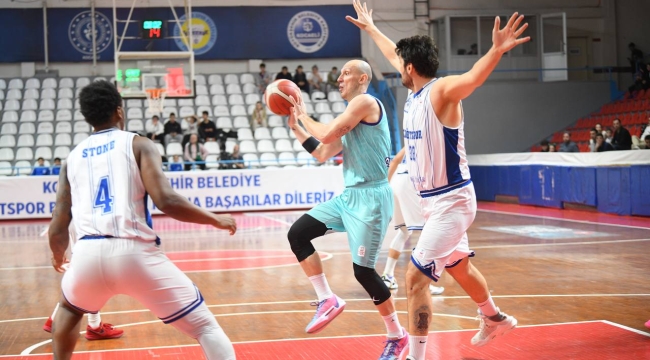 Çayırova Belediyesi, Kağıtspor'u mağlup etti