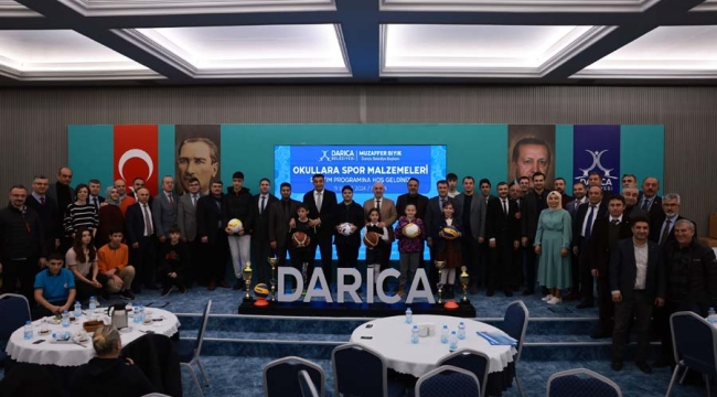 Darıca Belediyesi’nden okullara spor malzemesi desteği