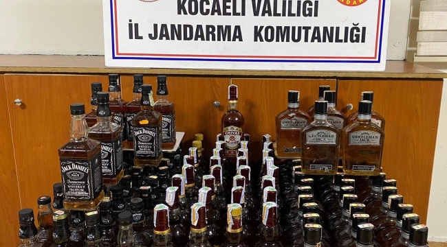 Gebze'de 158 şişe kaçak içki yakalandı