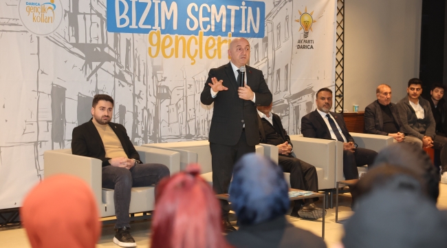 Bıyık: 'Yeni yüzyılda gençlerle birlikte yol yürüyeceğiz'