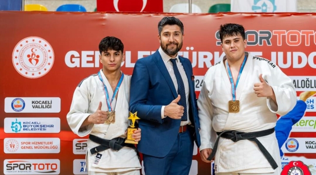  Gençler Türkiye Şampiyonasında 1 numara Kağıtspor