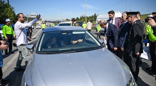 Vali Yavuz, bayram öncesi trafik denetimlerine katıldı