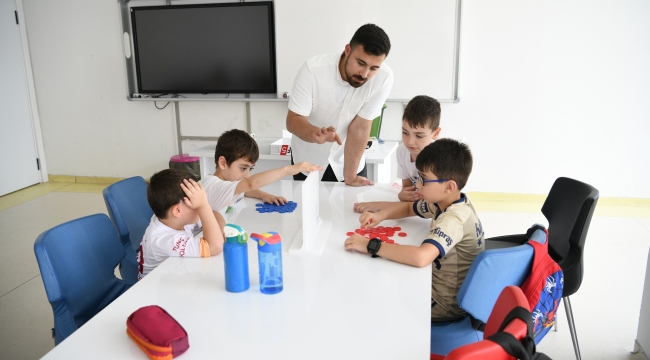 Çayırova Belediyesi Bilgi evlerinde yaz okulu kayıtları başlıyor