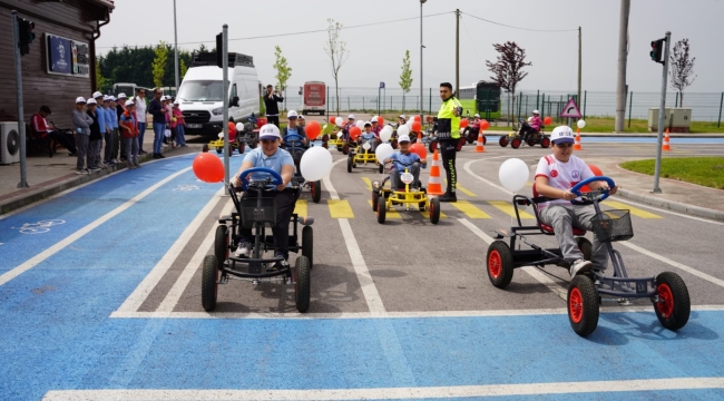 Çocuklar trafik konusunda bilinçleniyor