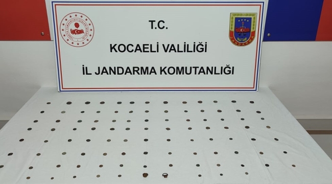 Gebze'de Roma dönemine ait 99 adet Sikke ve 1 adet yüzük ele geçirildi