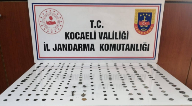 Jandarma, Eskihisar'da çok sayıda tarihi eser ele geçirdi!