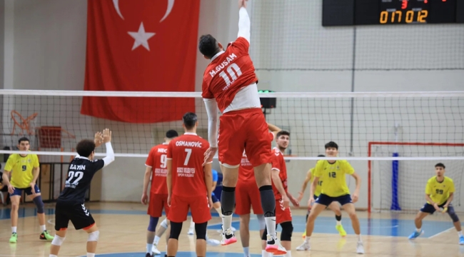 Gebze Voleybol takımı Fenerbahçe’yi 3-0 mağlup etti