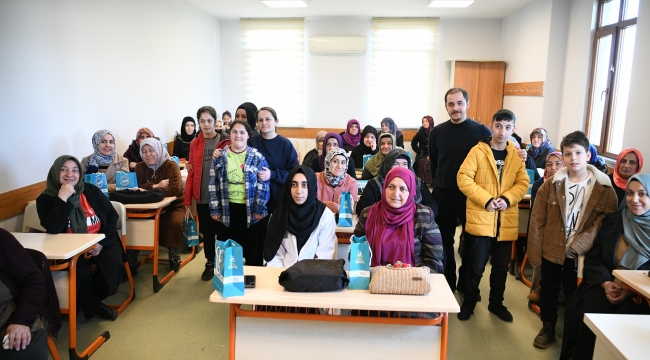 Özel bireylerden, en özel 8 Mart hediyesi
