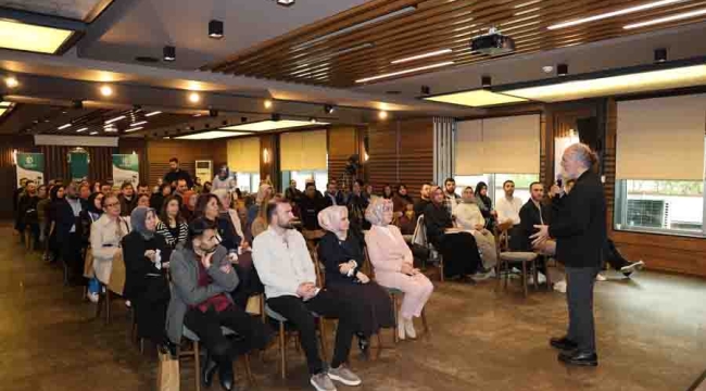 Yazar Tufan, kitapların dönüştürücü gücünü paylaştı
