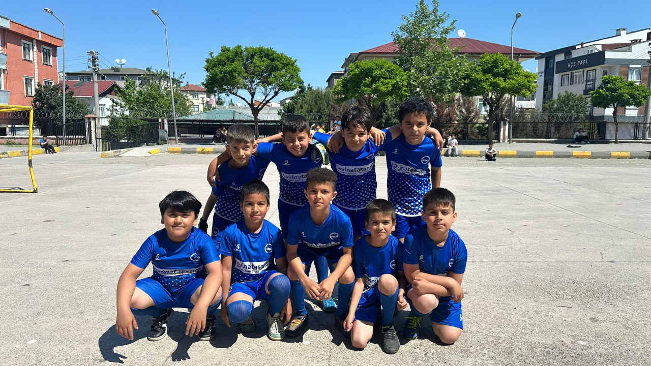 Sarkuysan İlkokulu’nda zafer 3-B Sınıfı’nın!