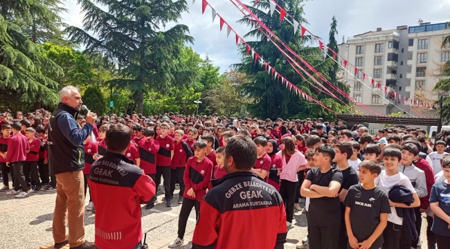 Darıca'da özel bireylere afet ve tatbikat eğitimi