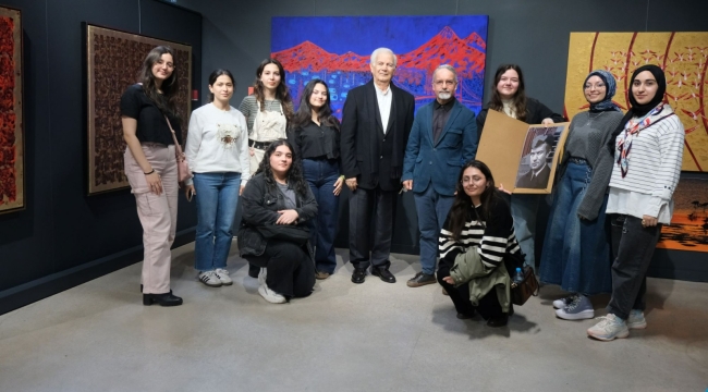 Dünyaca ünlü ressam Prof. Dr. Süleyman Saim Tekcan, “Görsel bir şölen içindeyim”