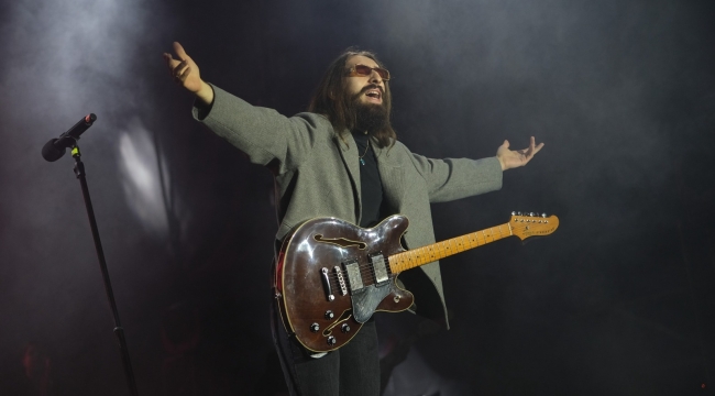 EnFest Gençlik Festivali'nde Emre Fel rüzgârı esti
