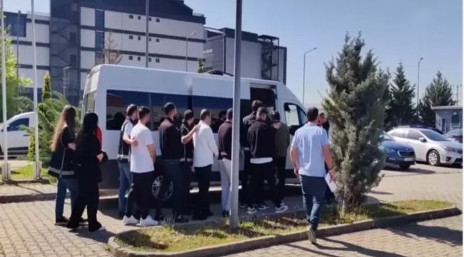 Kocaeli merkezli 4 ilde kaçak tütün ve sigara operasyonu; 14 tutuklama