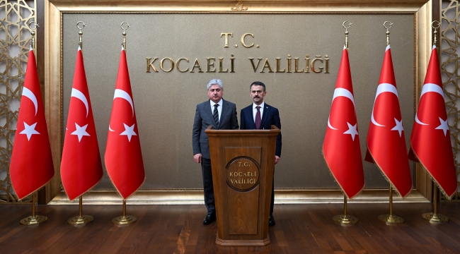 Sakarya Valisi Rahmi Doğan, Vali İlhami Aktaş'ı Ziyaret Etti