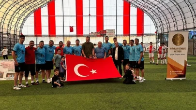Darıca Emniyeti futbol turnuvasında şampiyon oldu