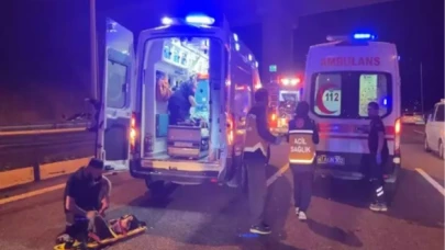 Kuzey Marmara Otoyolu’nda 3 otomobilin karıştığı kazada 4’ü çocuk 12 kişi yaralandı.