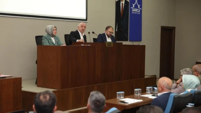 Bıyık'tan Hürriyet'e: “Pis ellerinizi Darıca’dan çekin!”